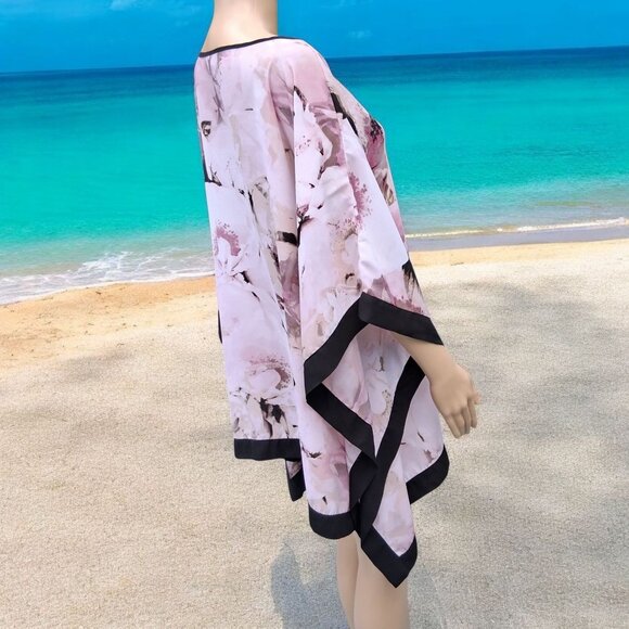 Pink Floral Black Border Blouse Poncho Beach Coverup Batwings Top Sz 18-20 - Picture 2 of 8